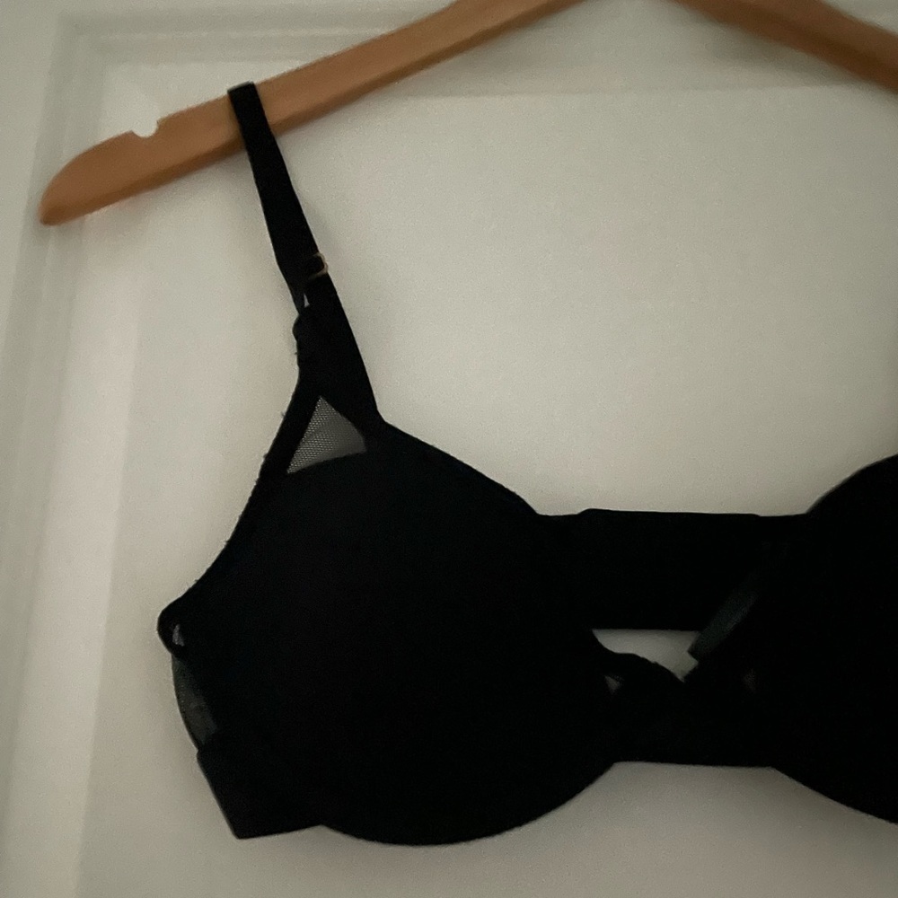 Pepper Mesh All You Bra Black 36B - Picture 5 of 6